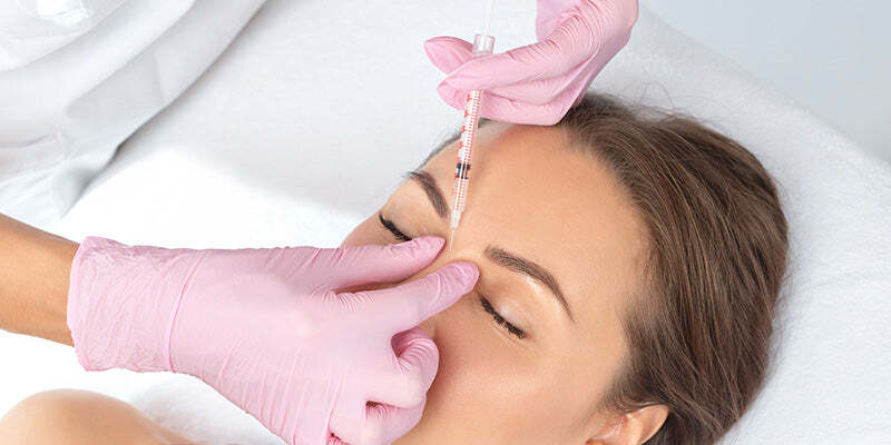 Complications including relevant anatomy in Aesthetic Medicine